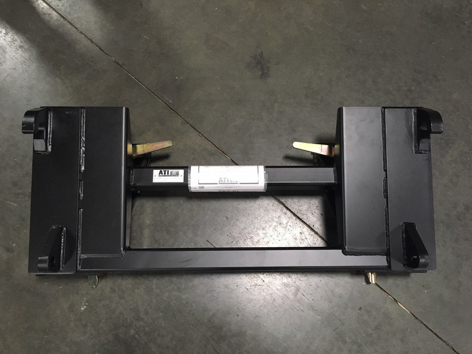 TACH-ALL QUICK ATTACH QA-MF8 (Massey 1055, 1060, 1065, 1070,1080, DL270, DL280, FL400, FL500)