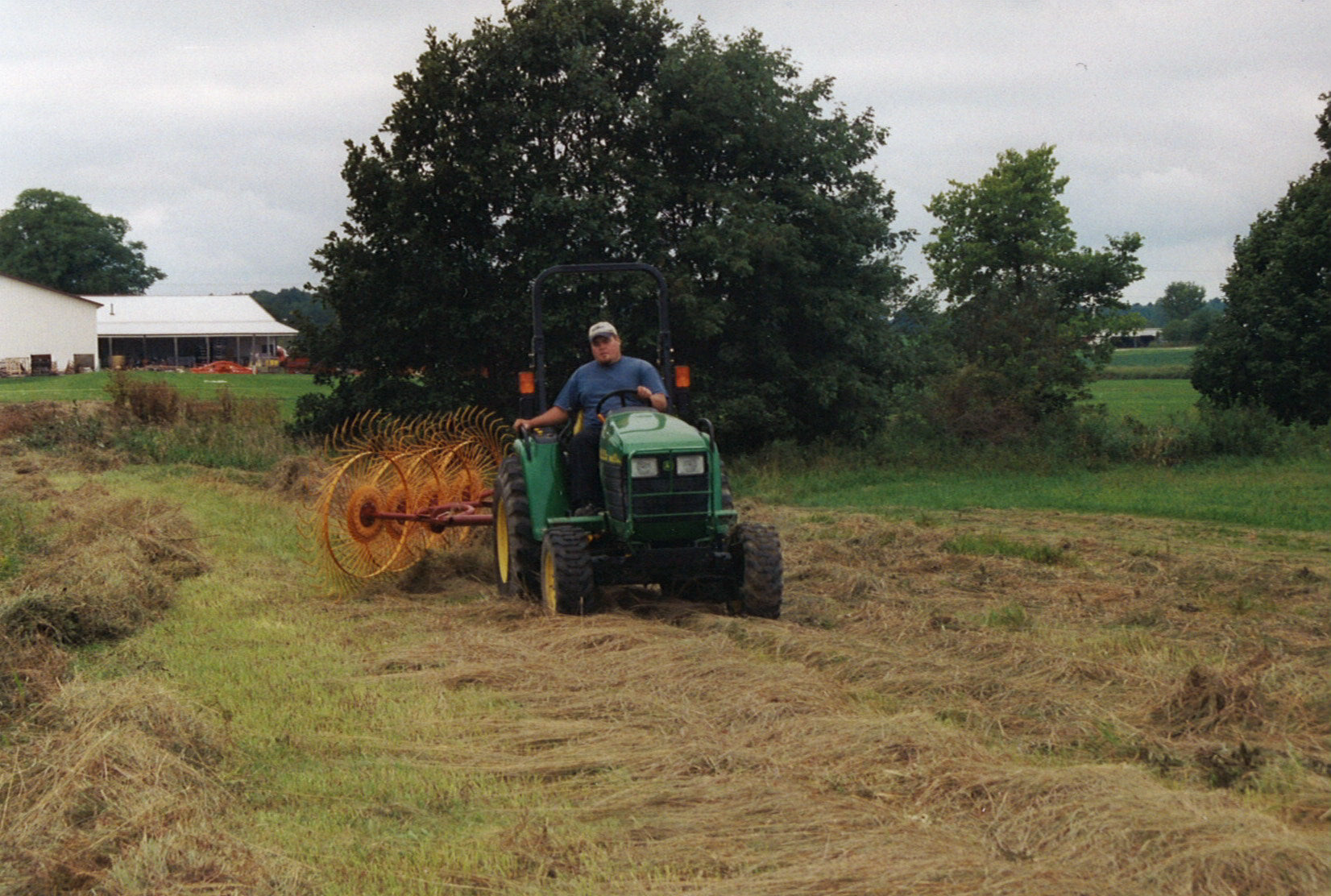 RP4 | Wheel Rake – Ford Distributing